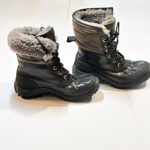 UGG Australia Adirondack II Waterproof Boots Black Gray Women’s Size 8